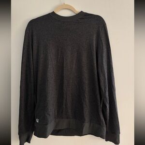 Vuori Men's Charcoal Gray Shirt